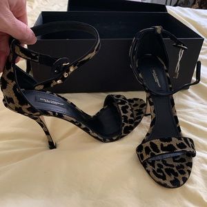 Dolce & Gabbana heeled sandals size 9 (40 EUR)